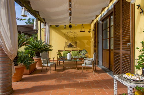 Photo 3 - Maison de 3 chambres à San Giuliano Terme avec jardin et terrasse