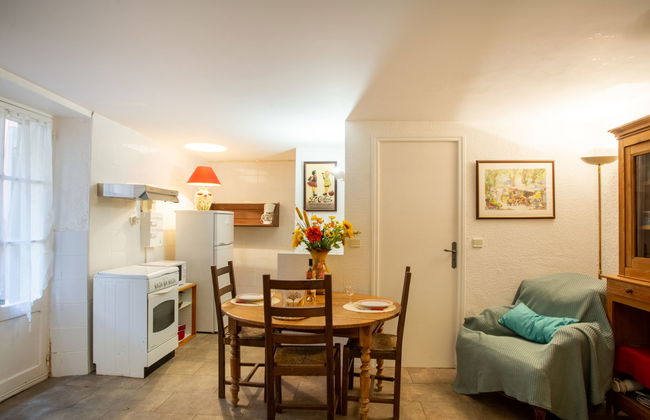 Apartment in Bormes-les-Mimosas - Photo 3