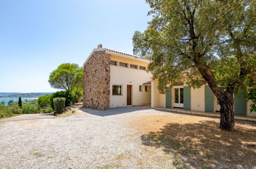 Foto 18 - Haus mit 3 Schlafzimmern in Sainte-Maxime mit terrasse und blick aufs meer