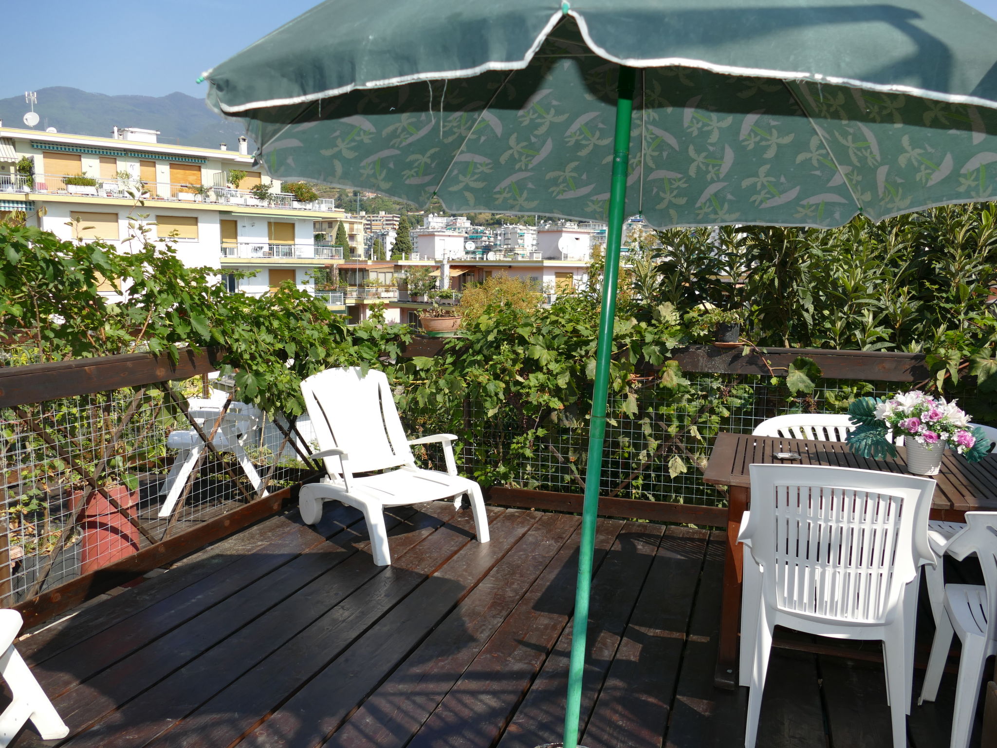 Photo 14 - 1 bedroom Apartment in Sanremo with garden and terrace