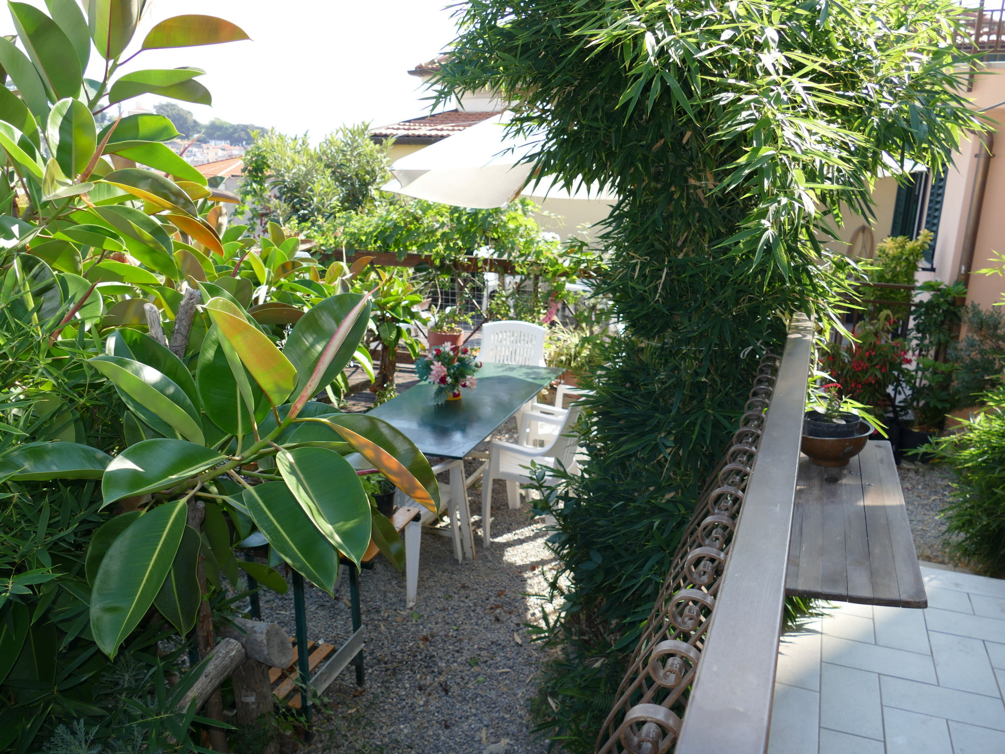 Foto 19 - Appartamento con 1 camera da letto a Sanremo con giardino e vista mare