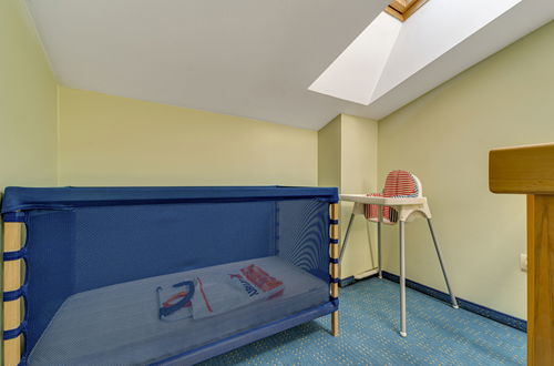 Foto 19 - Appartamento con 2 camere da letto a Cracovia