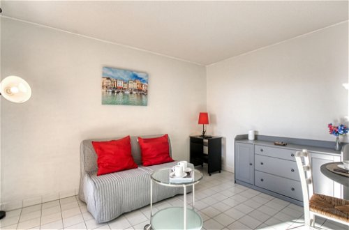 Foto 8 - Apartamento de 1 quarto em Fréjus com terraço e vistas do mar