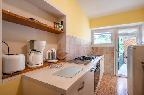 Photo 9 - 3 bedroom Apartment in Cannero Riviera with garden and mountain view