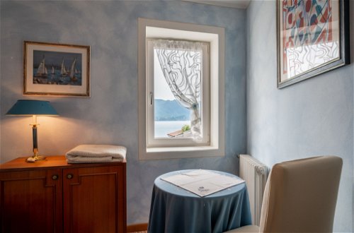 Foto 15 - Appartamento con 3 camere da letto a Cannero Riviera con giardino e vista sulle montagne
