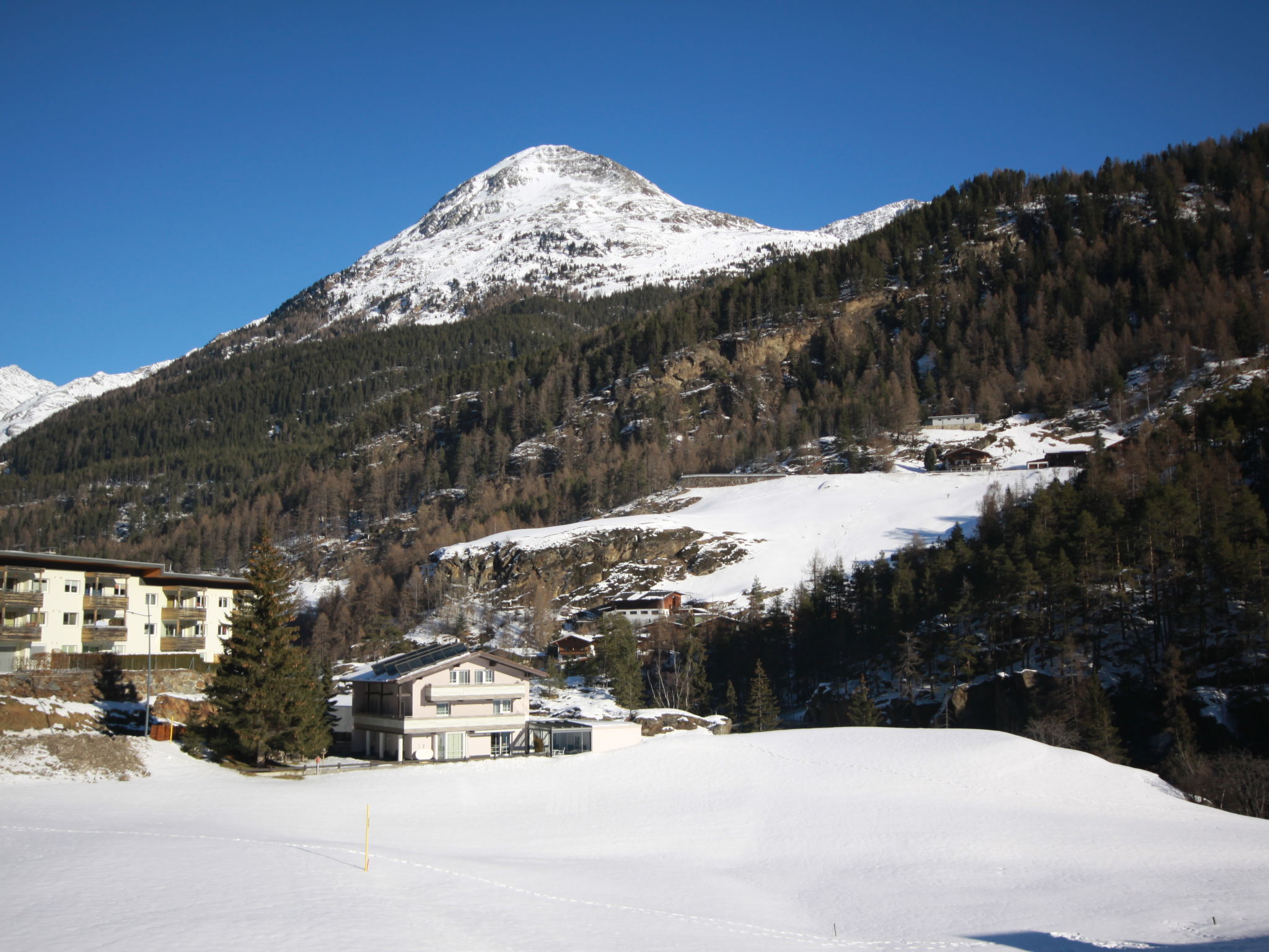 Foto 25 - Appartamento con 5 camere da letto a Sölden con vista sulle montagne