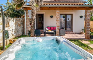 Photo 3 - Maison de 2 chambres à Marčana avec piscine privée et jardin