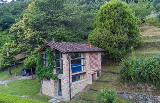 Foto 3 - Casa de 1 habitación en Pescia con piscina y jardín