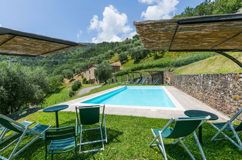 Foto 28 - Casa de 1 habitación en Pescia con piscina y jardín