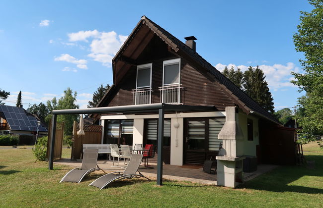 Casa de 4 quartos em Frielendorf com jardim e terraço - Foto 1