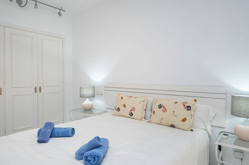 Foto 12 - Apartment mit 1 Schlafzimmer in Marbella mit schwimmbad und blick aufs meer