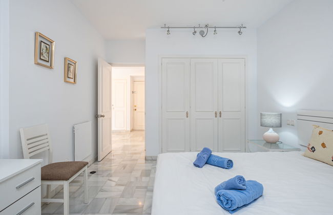 Appartamento con 2 camere da letto a Marbella con piscina e giardino - Foto 5