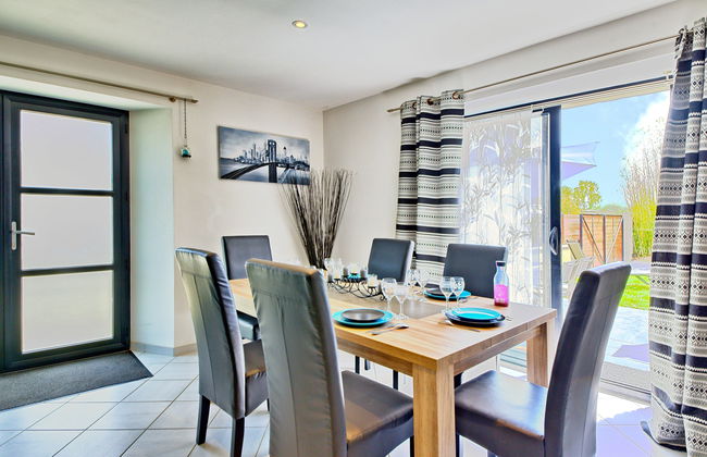 3 bedroom House in Besné with garden and terrace - Photo 9