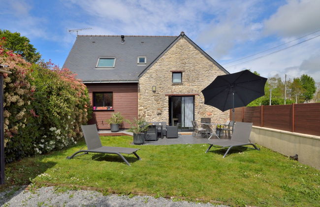 3 bedroom House in Besné with garden and terrace - Photo 31