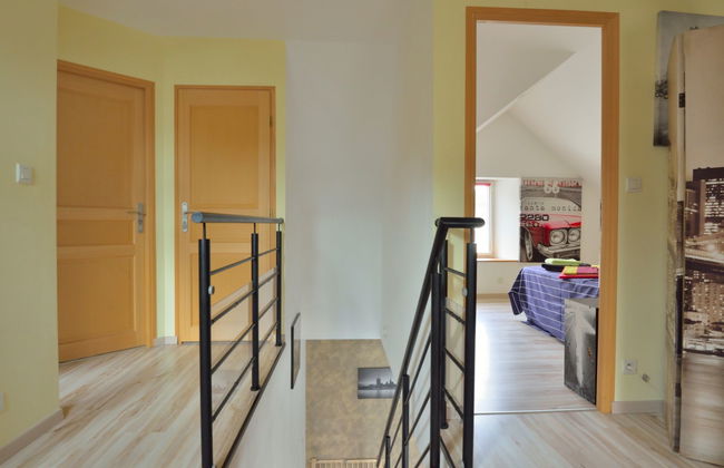 3 bedroom House in Besné with garden and terrace - Photo 13