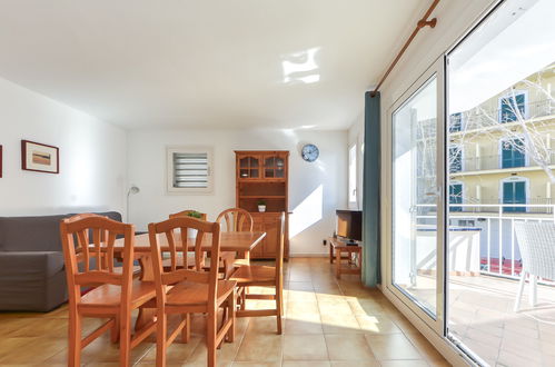 Photo 11 - 2 bedroom Apartment in Roses with garden and terrace