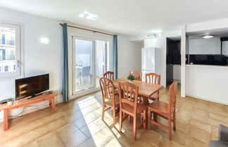 Photo 2 - 2 bedroom Apartment in Roses with garden and terrace