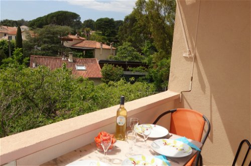 Foto 15 - Apartamento de 1 quarto em Saint-Cyr-sur-Mer com terraço e vistas do mar