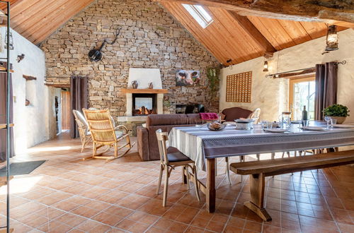 Photo 3 - Maison de 1 chambre à Saint-Sauveur-le-Vicomte avec jardin et terrasse