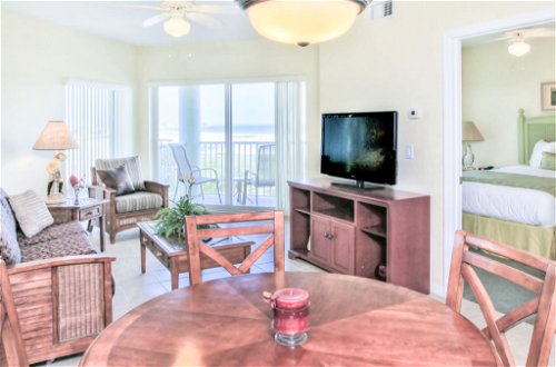 Photo 8 - 2 bedroom Apartment in Treasure Island with swimming pool and hot tub