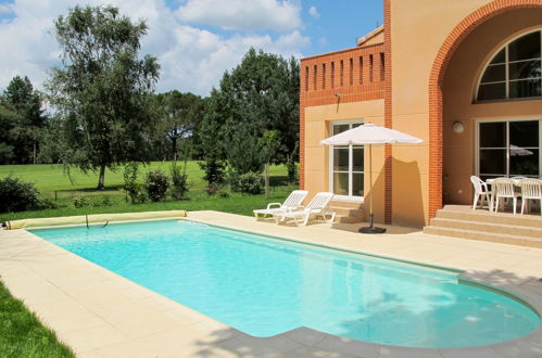 Foto 15 - Casa de 4 quartos em Pont-de-Larn com piscina privada e terraço