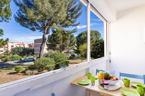 Foto 5 - Apartamento en Bormes-les-Mimosas con vistas al mar