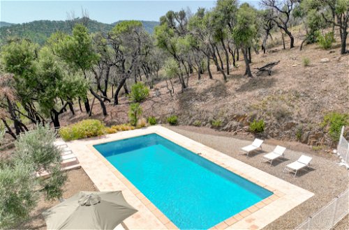 Photo 21 - 5 bedroom House in Grimaud with private pool and sea view