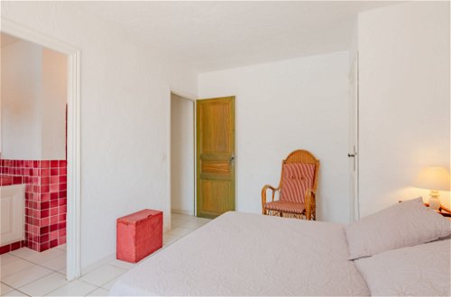 Foto 14 - Casa con 5 camere da letto a Grimaud con piscina privata e vista mare