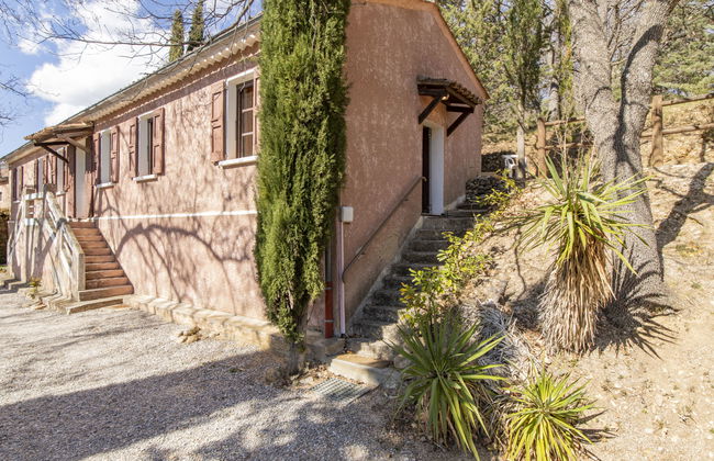 Casa de 1 quarto em Puimichel com jardim - Foto 1