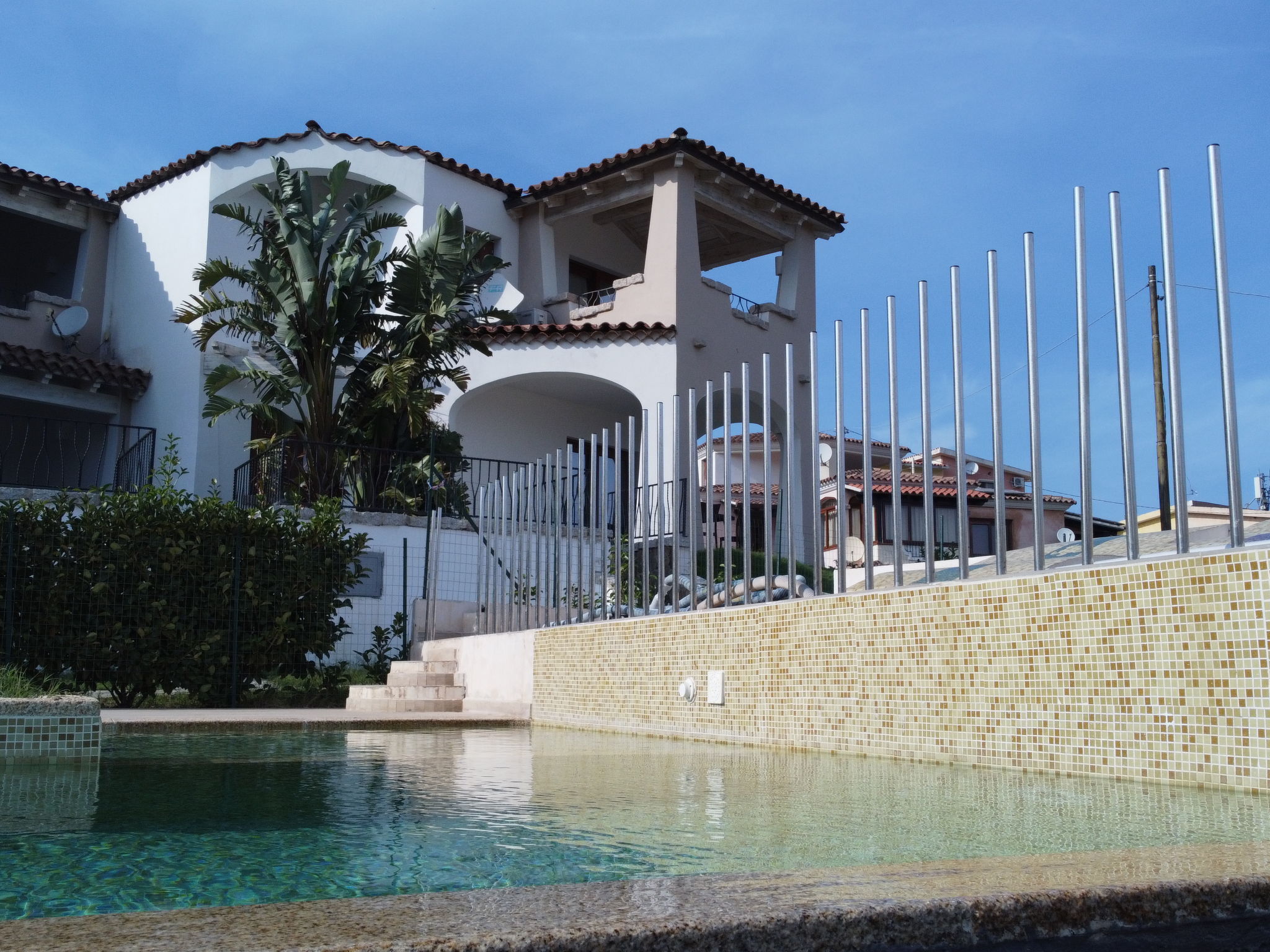 Foto 2 - Apartamento de 2 quartos em Budoni com piscina e vistas do mar