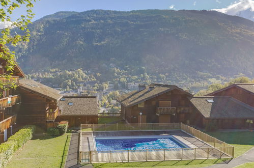 Foto 15 - Apartment mit 1 Schlafzimmer in Saint-Gervais-les-Bains mit schwimmbad