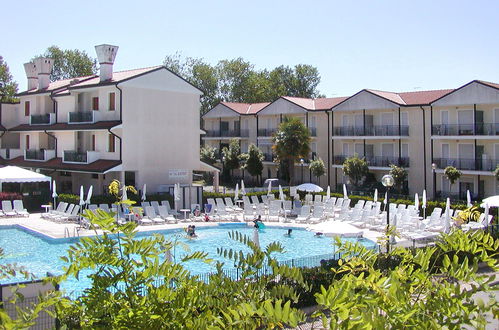 Photo 16 - Maison de 2 chambres à Rosolina avec piscine et terrasse