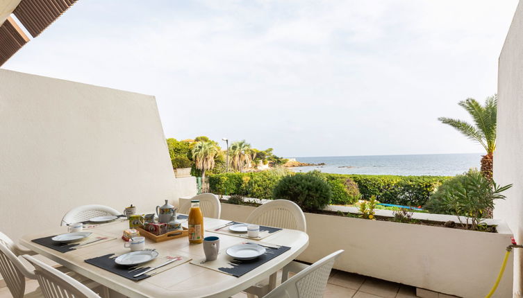 Foto 1 - Apartamento de 2 quartos em Fréjus com terraço e vistas do mar