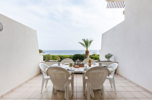 Foto 15 - Apartamento de 2 quartos em Fréjus com terraço e vistas do mar