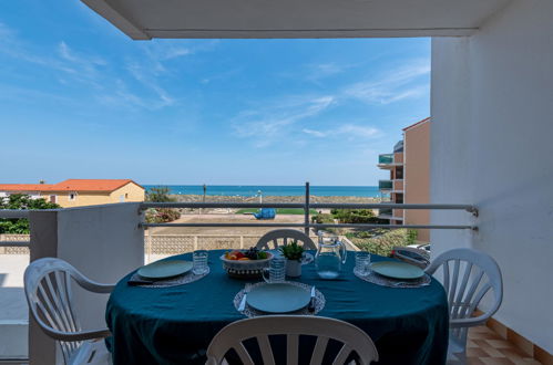 Photo 1 - 1 bedroom Apartment in Le Barcarès with sea view