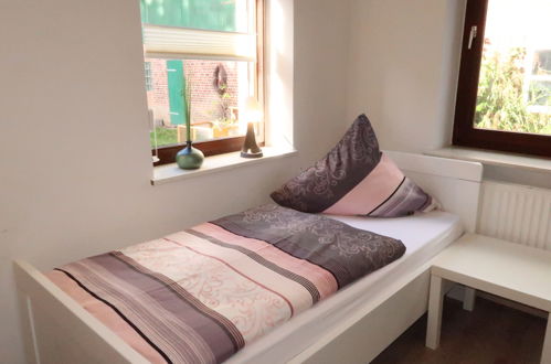 Foto 15 - Appartamento con 2 camere da letto a Armstorf con giardino e vista mare