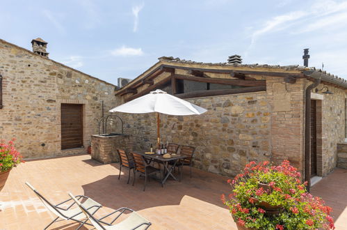 Photo 3 - Appartement de 2 chambres à Poggibonsi avec piscine et jardin