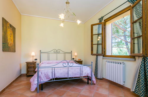 Photo 26 - 3 bedroom Apartment in Montespertoli with swimming pool and garden