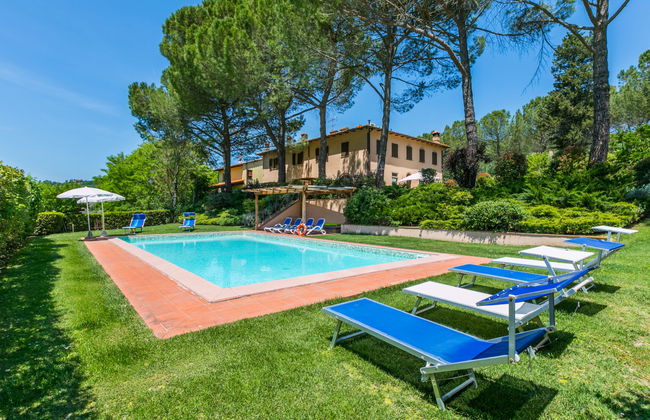 Apartamento de 5 quartos em Montespertoli com piscina e jardim - Foto 1