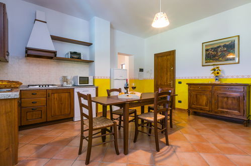 Photo 22 - 3 bedroom Apartment in Montespertoli with swimming pool and garden