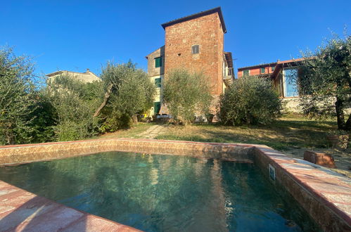 Foto 1 - Casa de 4 quartos em Castelfiorentino com piscina privada e jardim