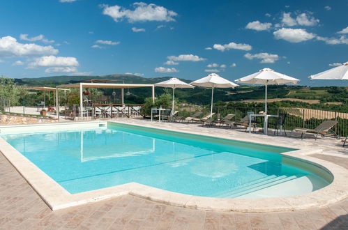 Photo 6 - Maison de 6 chambres à Todi avec piscine privée et jardin