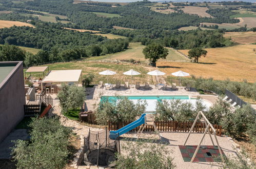 Foto 37 - Casa con 6 camere da letto a Todi con piscina privata e giardino