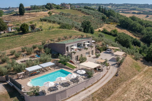 Foto 2 - Casa con 6 camere da letto a Todi con piscina privata e giardino