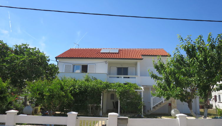 Foto 1 - Apartamento de 2 habitaciones en Vir con terraza y vistas al mar