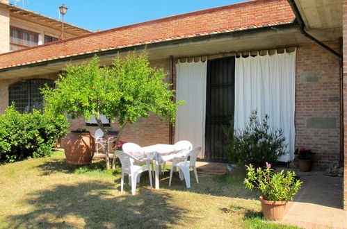 Photo 19 - Maison de 3 chambres à Certaldo avec piscine et jardin