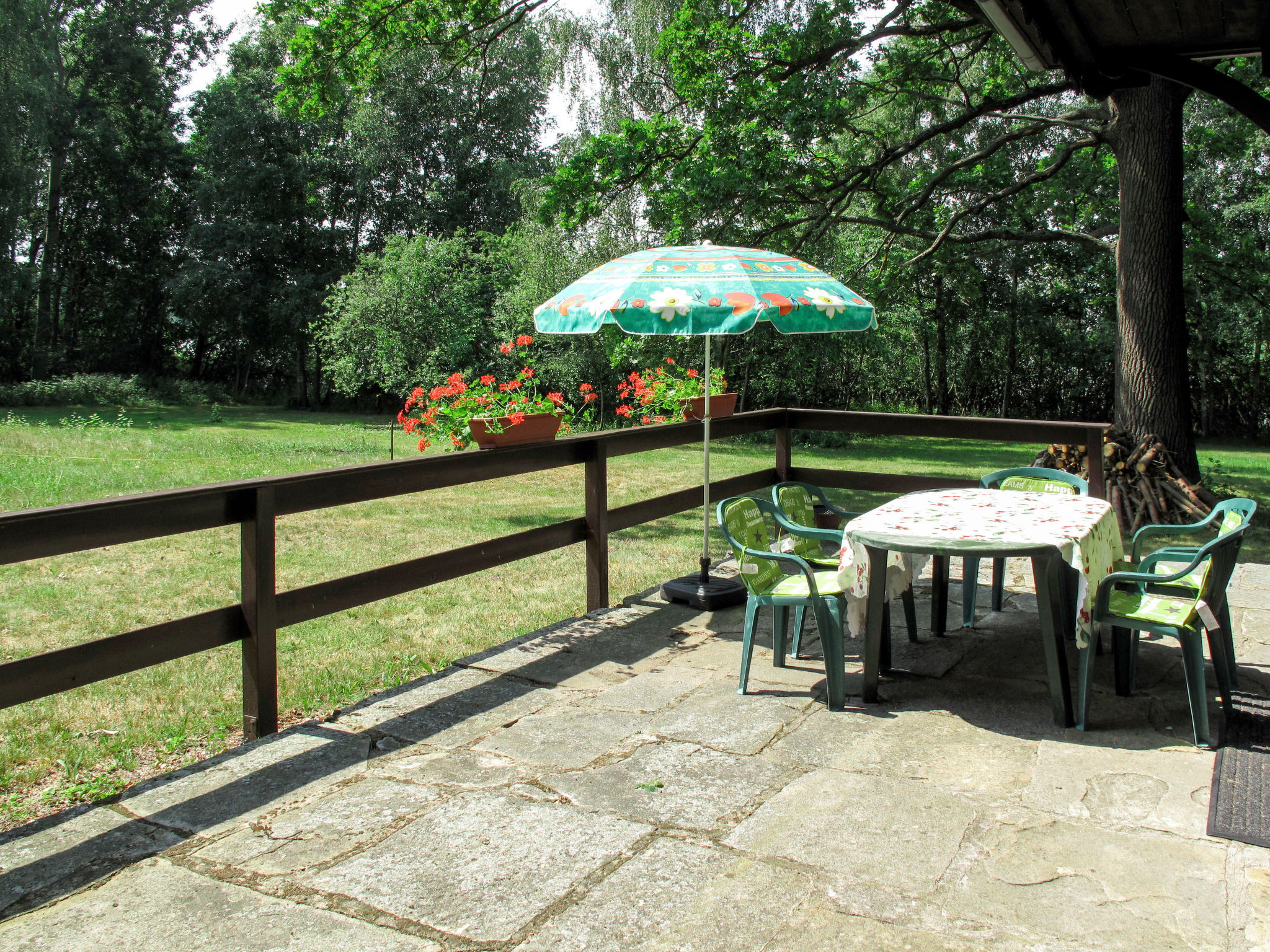 Photo 2 - Maison de 3 chambres à Zábrodí avec jardin et terrasse