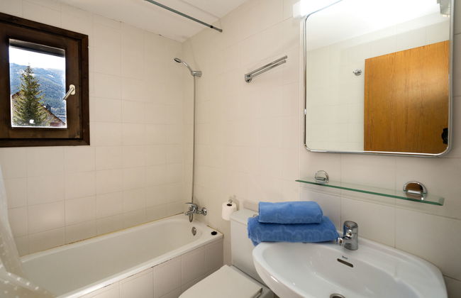 Apartamento de 4 quartos em La Vall de Boí com piscina e jardim - Foto 28