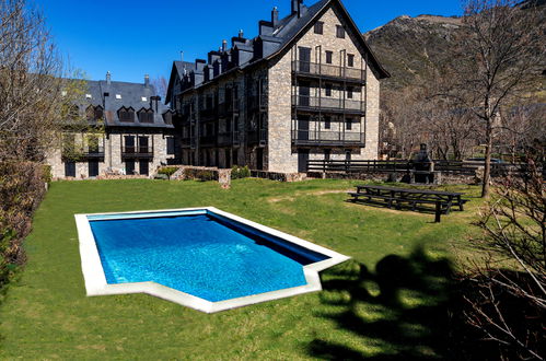 Photo 1 - Appartement de 1 chambre à La Vall de Boí avec piscine et jardin