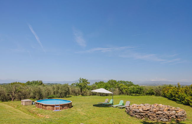 Apartamento de 2 quartos em Capannori com piscina privada e jardim - Foto 4